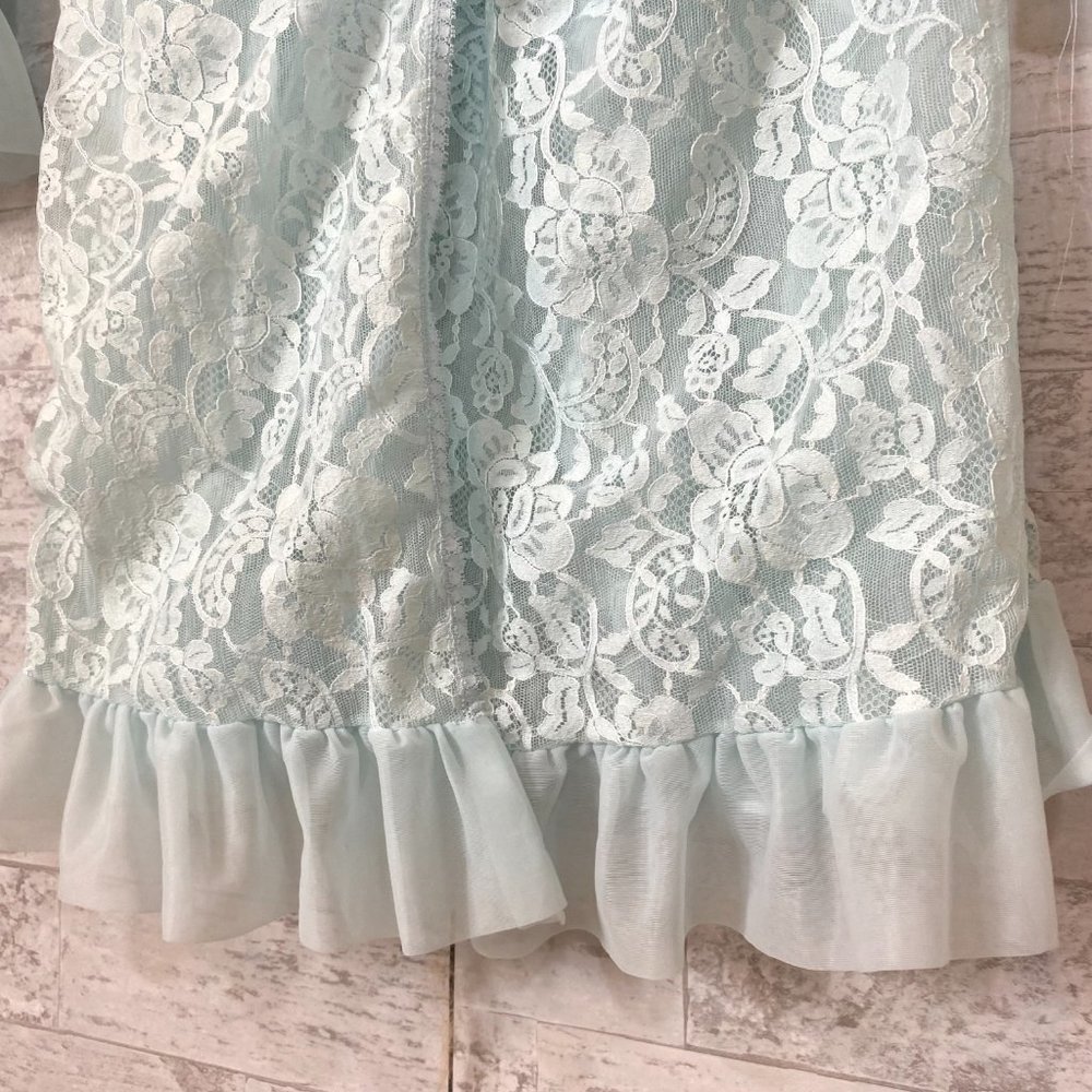 Baby Blue Lace Robe Size Medium - Picture 7 of 9